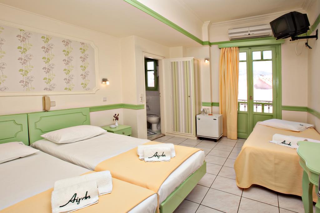 Aegli 1876 Hotel Tínos Cameră foto
